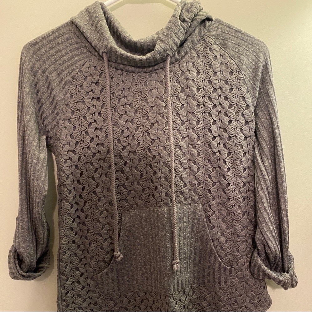 Gray Lace Cow-neck Shirt